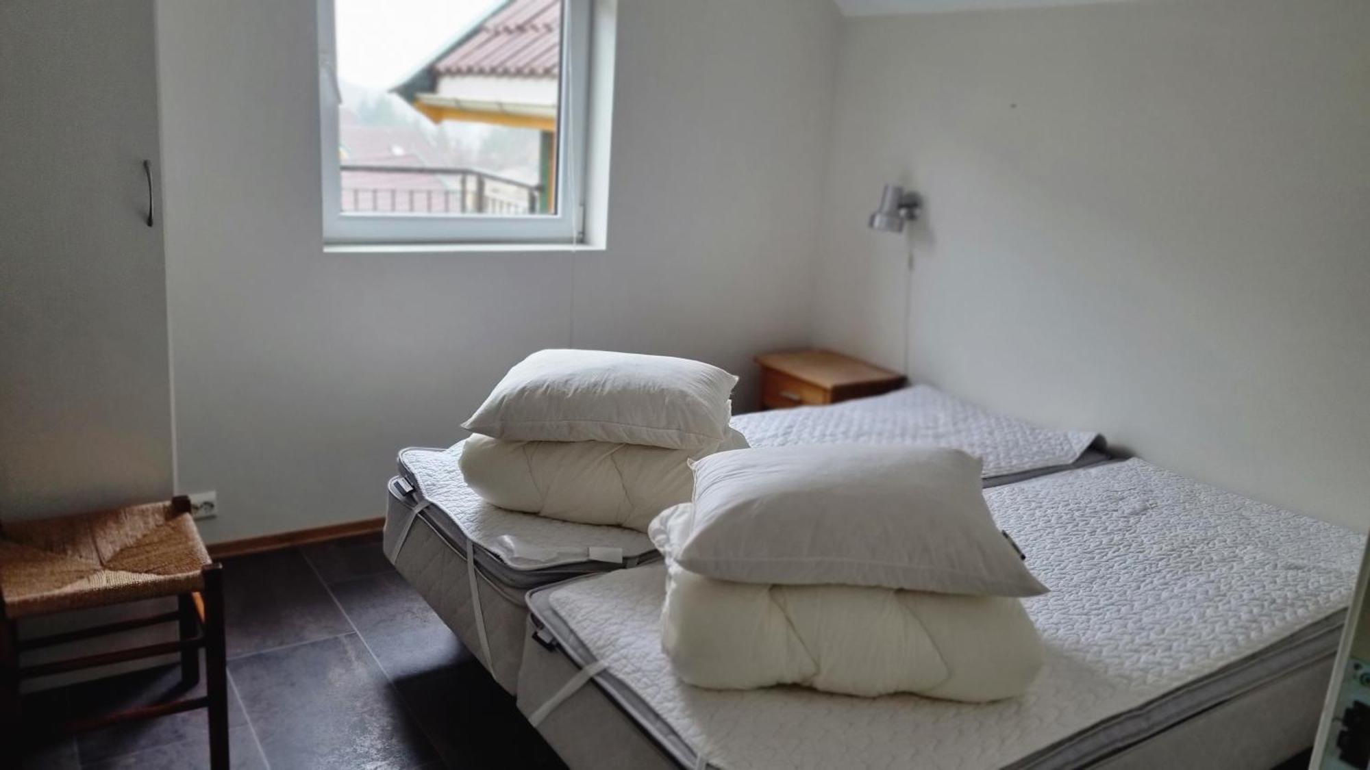 Hausvikstranda Lyngdal Pokoj fotografie